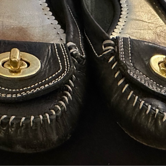 Coach Delila Flats with Gold Turn Lock - Picture 5 of 5